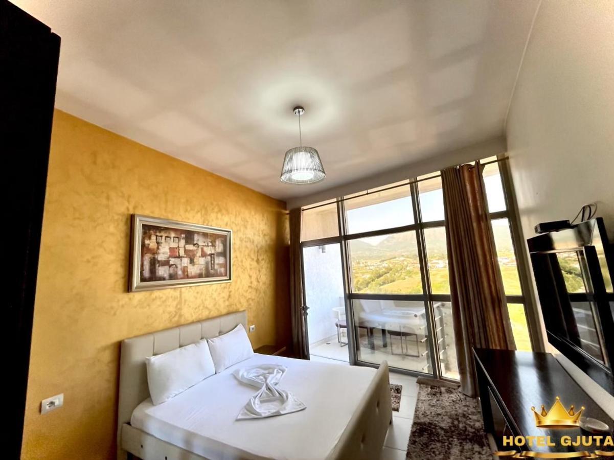 Hotel Gjuta 地拉那 外观 照片