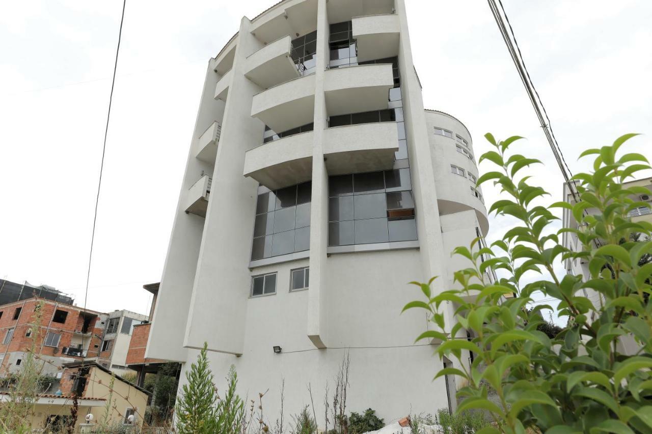 Hotel Gjuta 地拉那 外观 照片