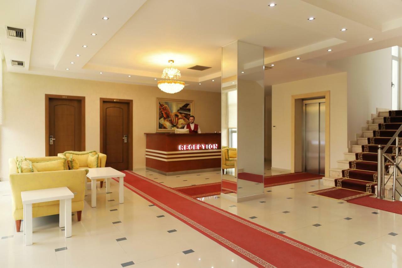 Hotel Gjuta 地拉那 外观 照片