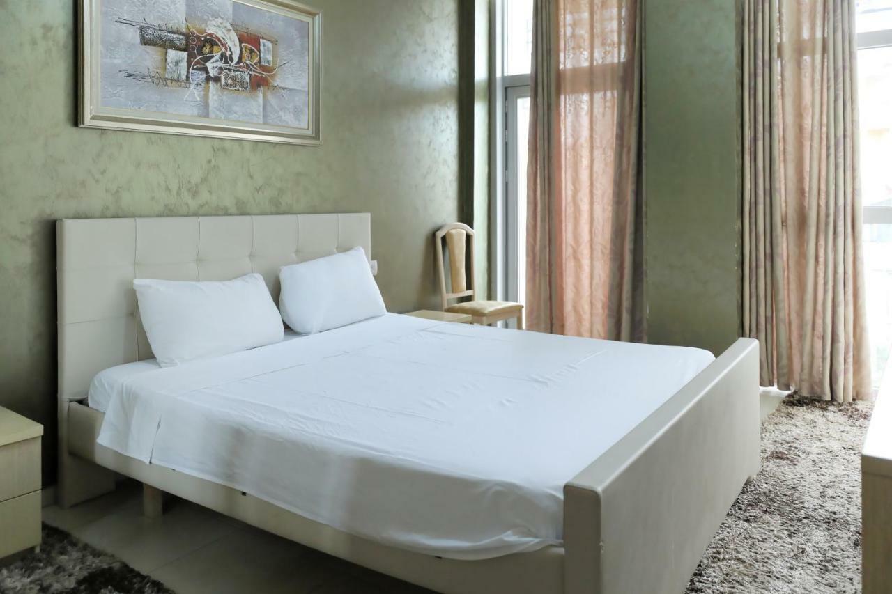 Hotel Gjuta 地拉那 外观 照片